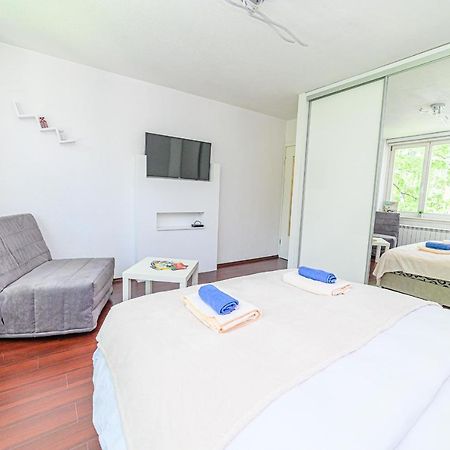 Beautiful Cozy Studio Close To City Center Apartment Sarajevo Exterior photo